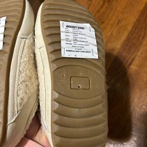 Rocket Dog Cream Shearling Lined Slip-Ons with Gum Sole